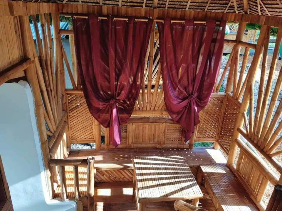 Nirvana Bamboo Houses & Dive Resort Moalboal Exterior photo