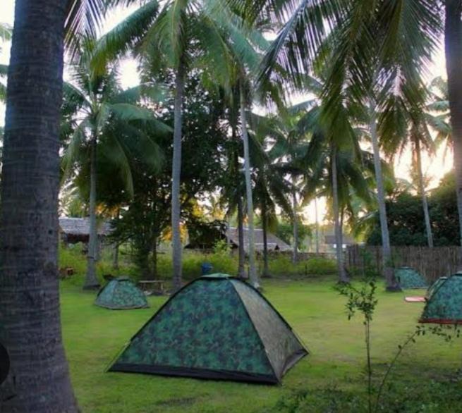 Nirvana Bamboo Houses & Dive Resort Moalboal Exterior photo
